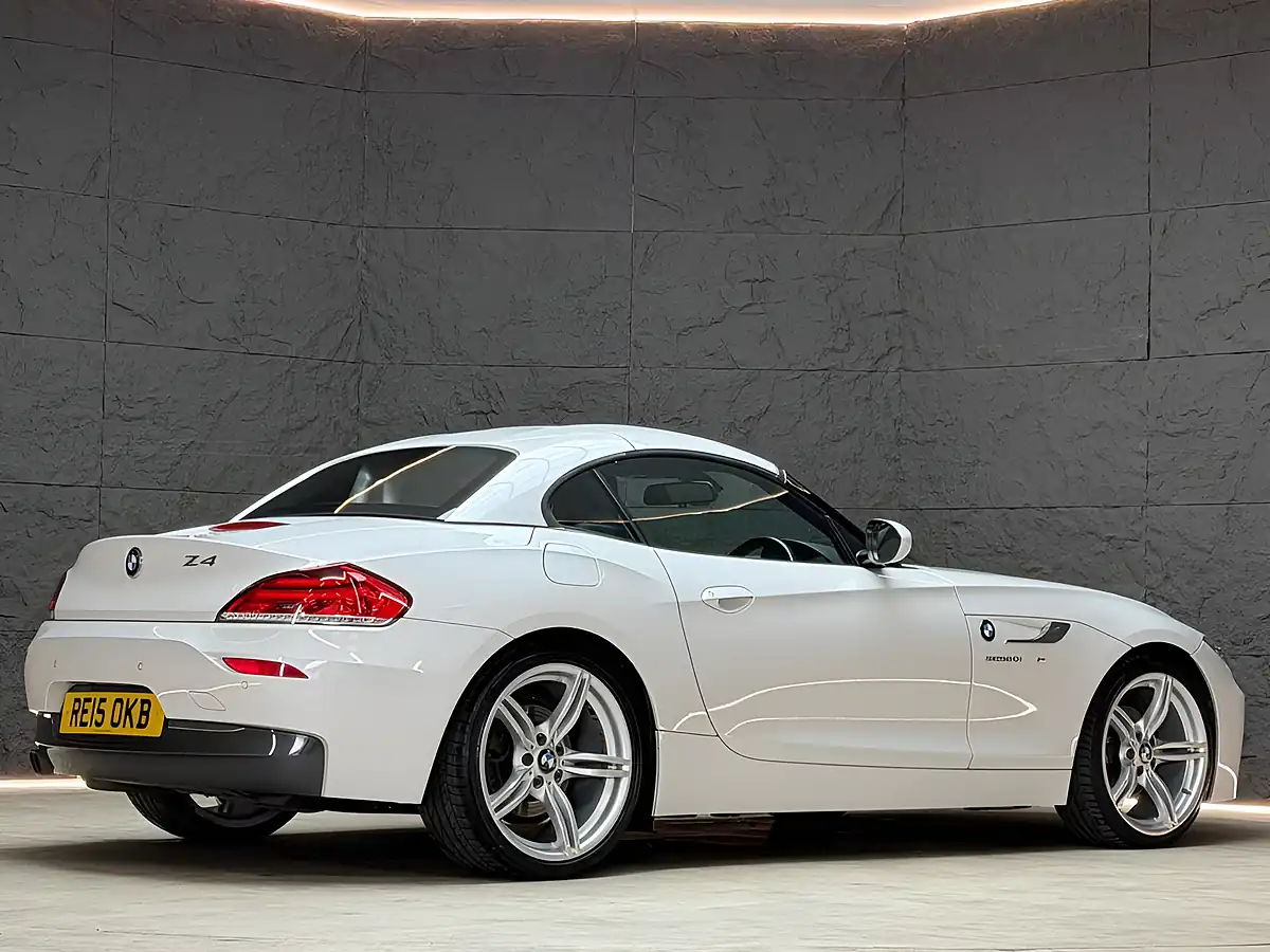 Used 2015 BMW Z4 M Sport White - Interior and Exterior details 11