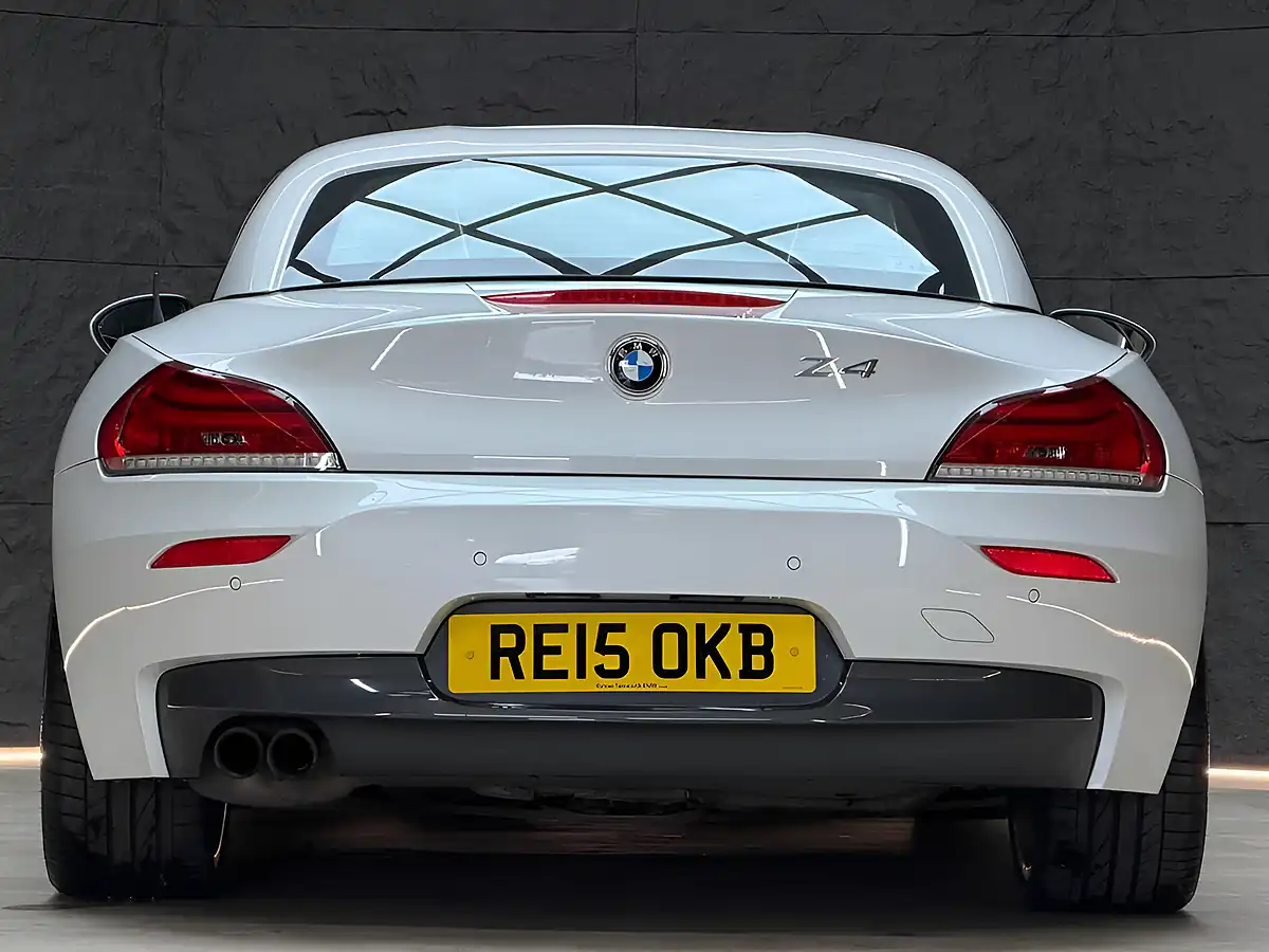 Used 2015 BMW Z4 M Sport White - Interior and Exterior details 14