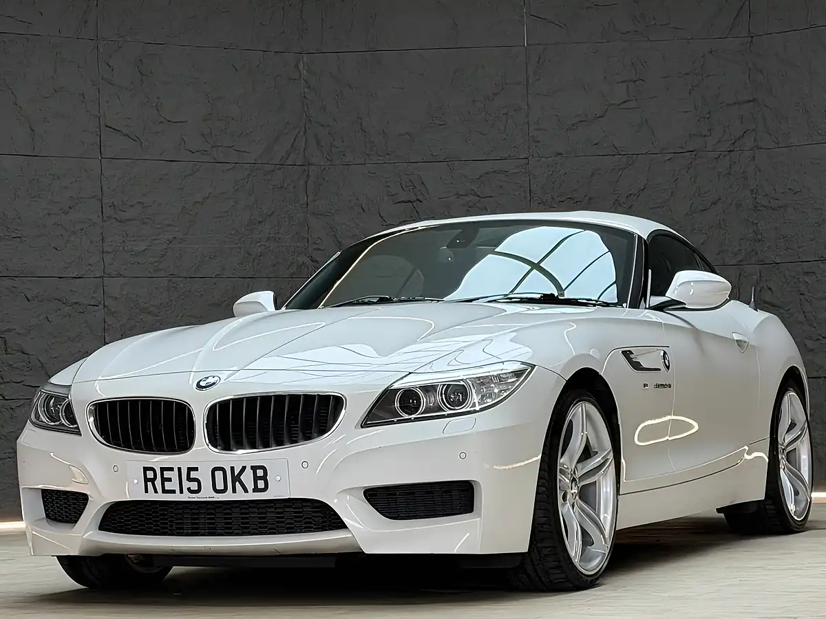 Used 2015 BMW Z4 M Sport White - Interior and Exterior details 3