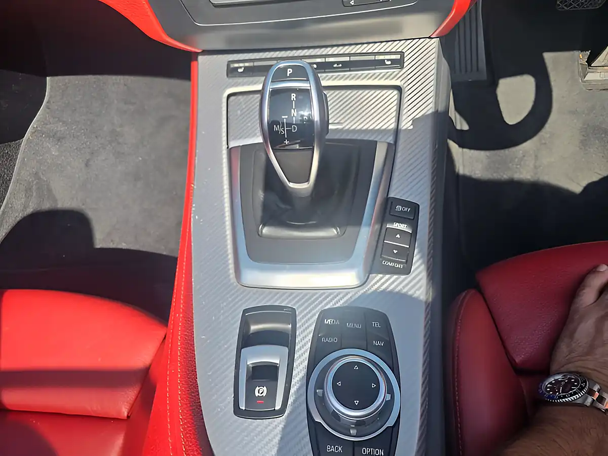 Used 2015 BMW Z4 M Sport White - Interior and Exterior details 11