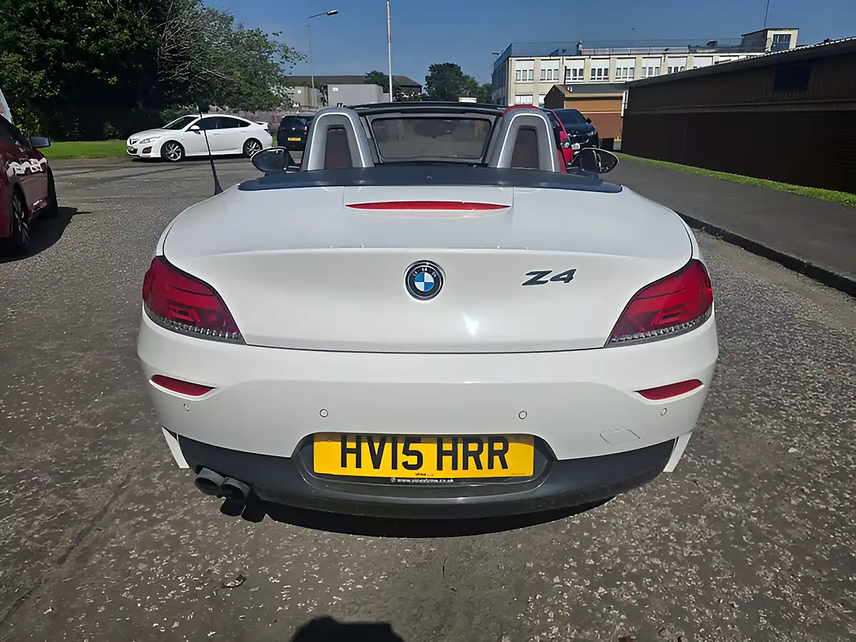 Used 2015 BMW Z4 M Sport White - Interior and Exterior details 14