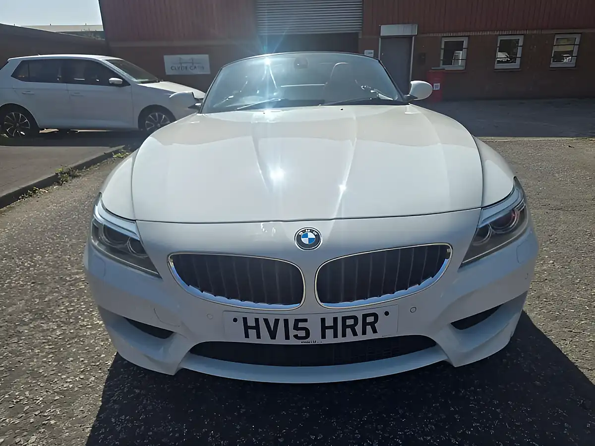 Used 2015 BMW Z4 M Sport White - Interior and Exterior details 2