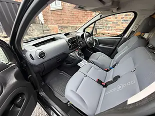 Used 2015 Citroen Berlingo 625 Enterprise Black - Interior and Exterior details 11