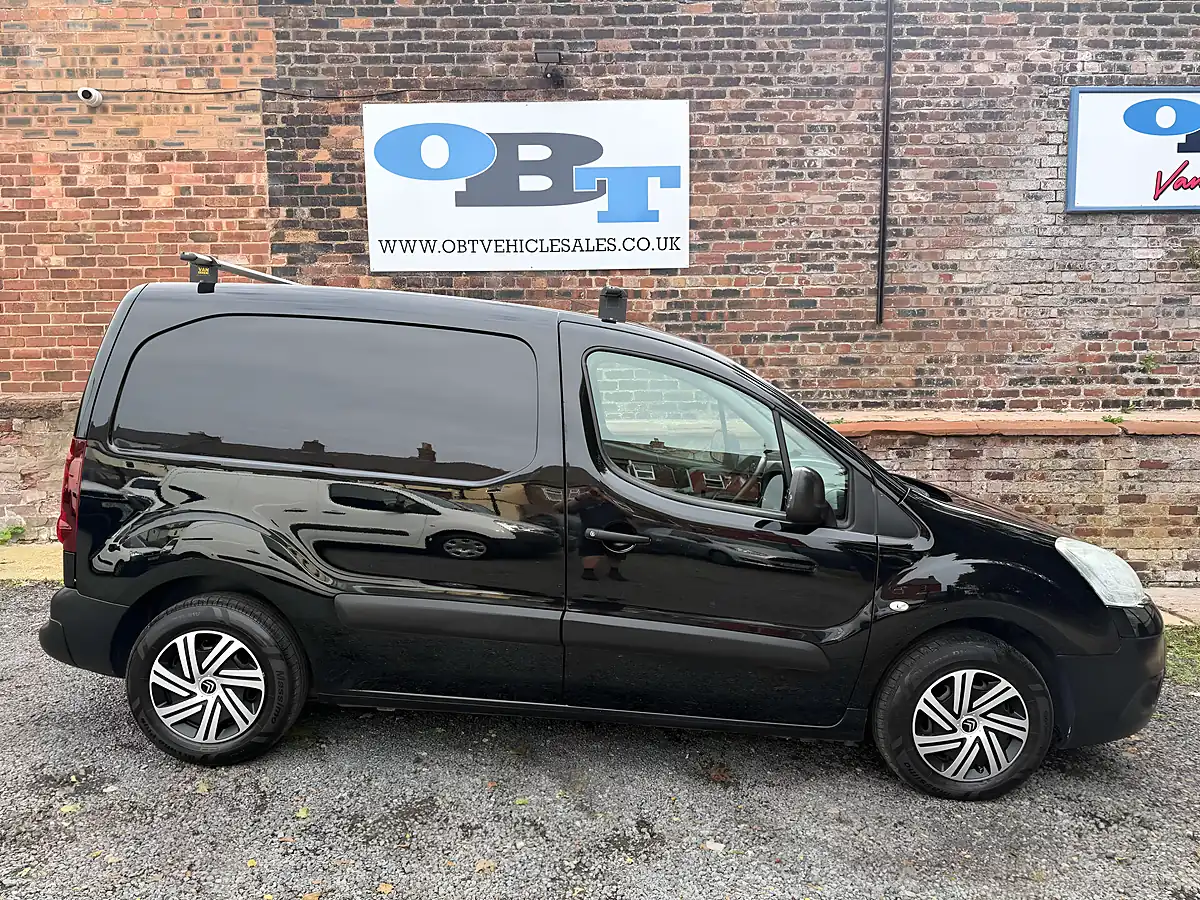 Used 2015 Citroen Berlingo 625 Enterprise Black - Interior and Exterior details 2