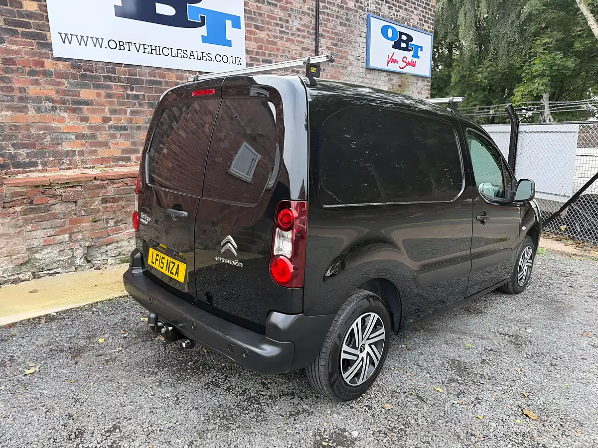 Used 2015 Citroen Berlingo 625 Enterprise Black - Interior and Exterior details 3