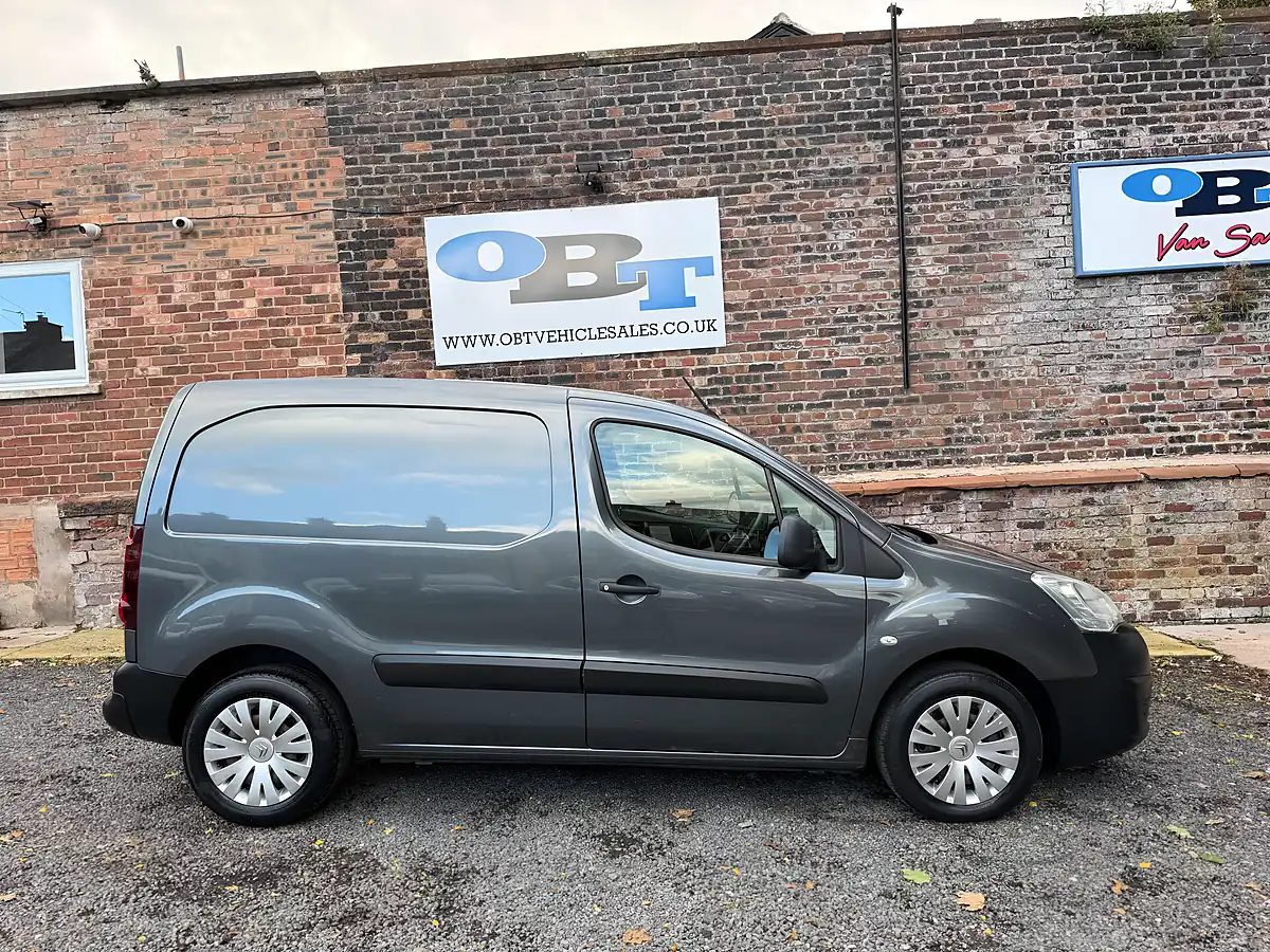 Used 2015 Citroen Berlingo 625 Enterprise Grey - Interior and Exterior details 2