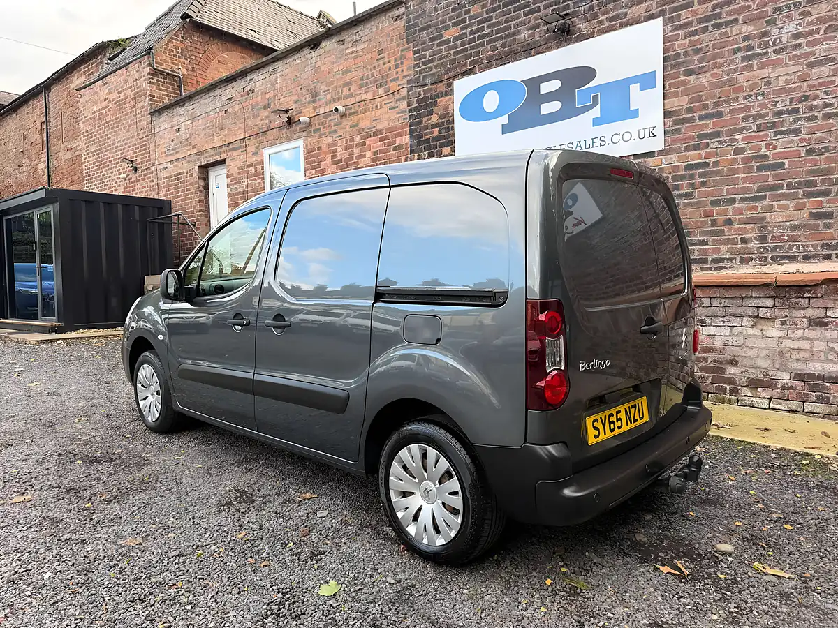 Used 2015 Citroen Berlingo 625 Enterprise Grey - Interior and Exterior details 6