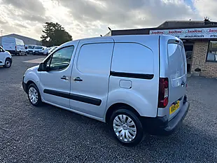 Used 2015 Citroen Berlingo 625 Enterprise L1 Silver - Interior and Exterior details 7