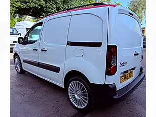 Used 2015 Citroen Berlingo 625 Enterprise White - Interior and Exterior details 10