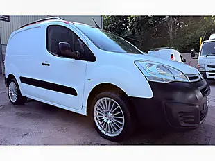 Used 2015 Citroen Berlingo 625 Enterprise White - Interior and Exterior details 3