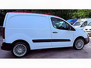 Used 2015 Citroen Berlingo 625 Enterprise White - Interior and Exterior details 8
