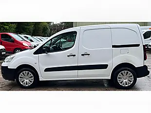 Used 2015 Citroen Berlingo Enterprise White - Interior and Exterior details 12