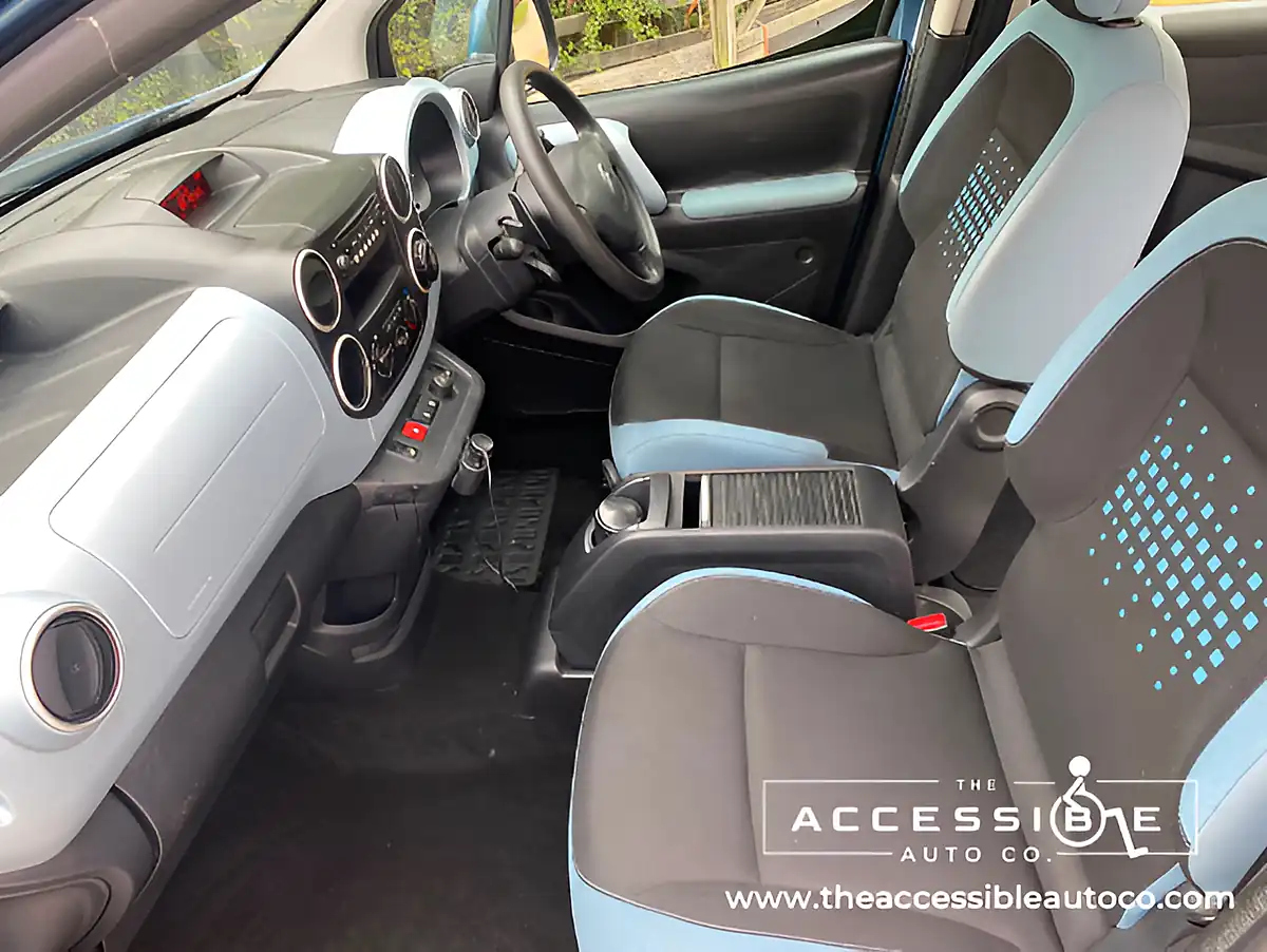 Used 2015 Citroen Berlingo Vtr Blue - Interior and Exterior details 12