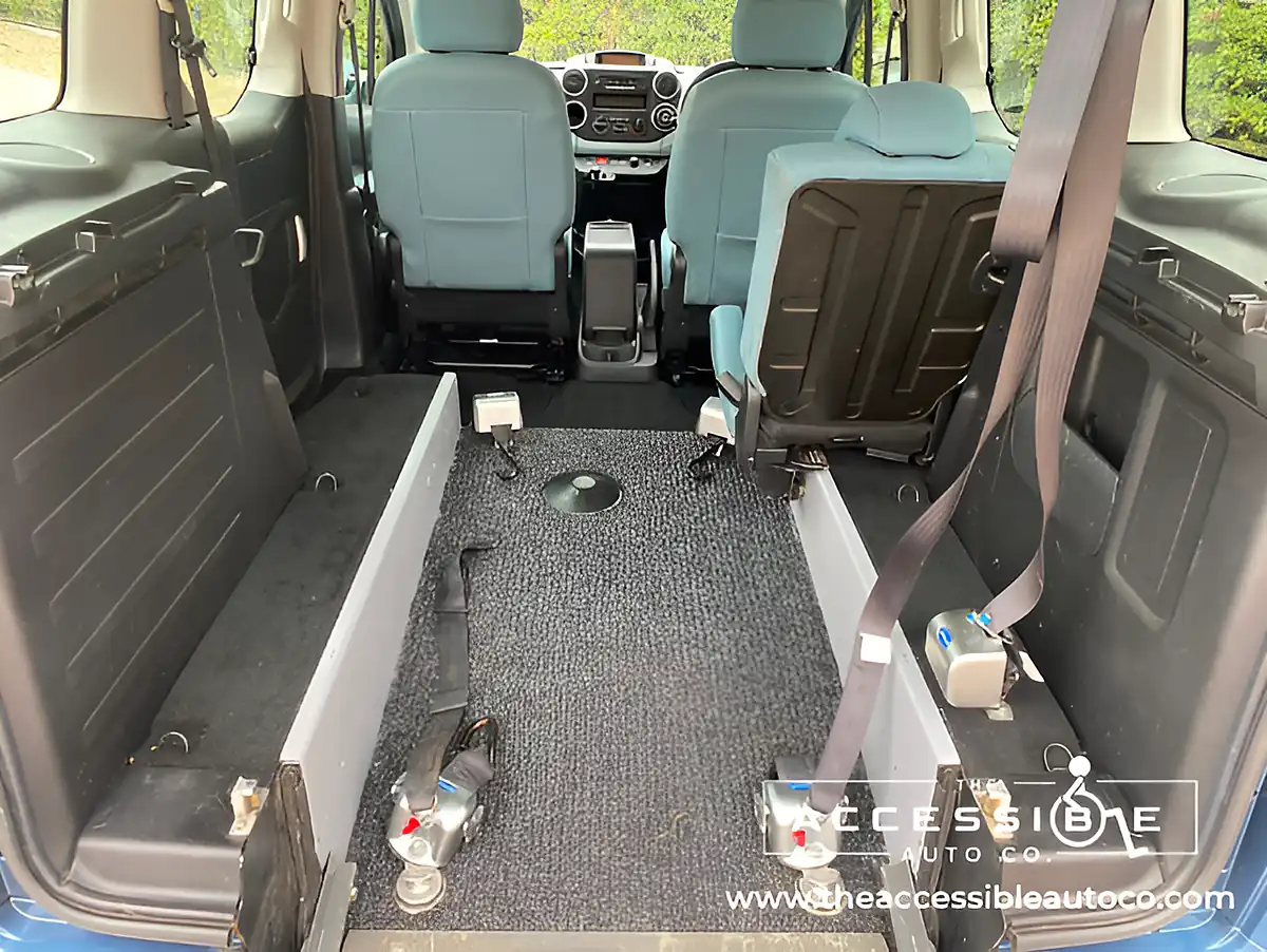 Used 2015 Citroen Berlingo Vtr Blue - Interior and Exterior details 14