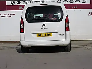 Used 2015 Citroen Berlingo Vtr Multispace White - Interior and Exterior details 4