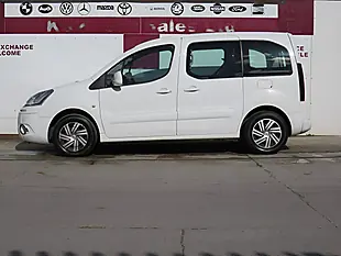 Used 2015 Citroen Berlingo Vtr Multispace White - Interior and Exterior details 5