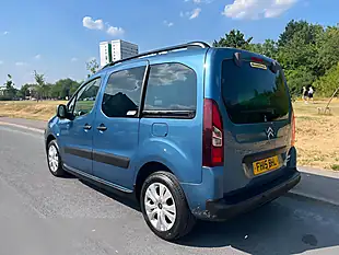 Used 2015 Citroen Berlingo Xtr Multispace Blue - Interior and Exterior details 3