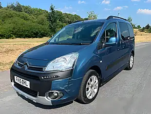 Used 2015 Citroen Berlingo Xtr Multispace Blue - Interior and Exterior details 5