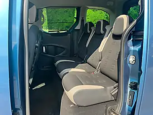 Used 2015 Citroen Berlingo Xtr Multispace Blue - Interior and Exterior details 9