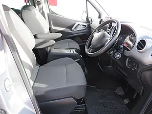 Used 2015 Citroen Berlingo Xtr Multispace Grey - Interior and Exterior details 6
