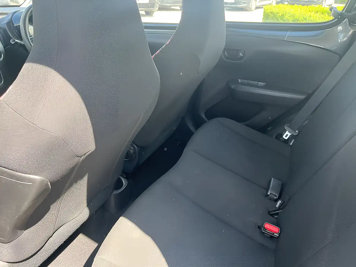 Used 2015 Citroen C1 Feel Grey - Interior and Exterior details 19