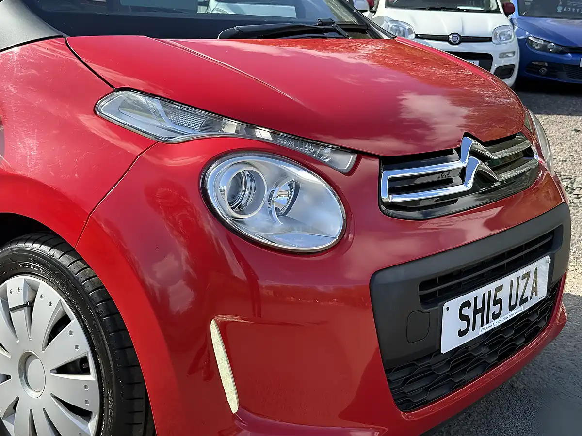 Used 2015 Citroen C1 Feel Red - Interior and Exterior details 12