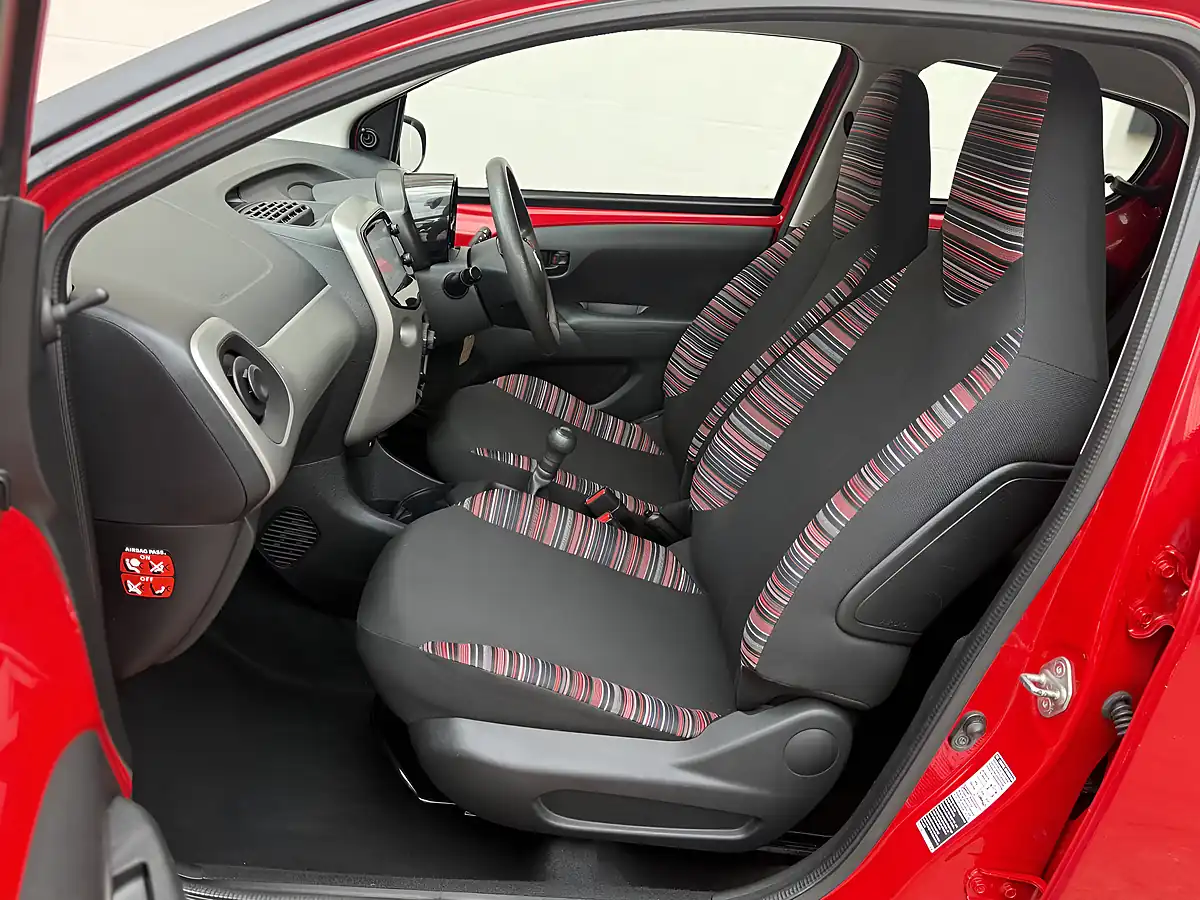 Used 2015 Citroen C1 Feel Red - Interior and Exterior details 10