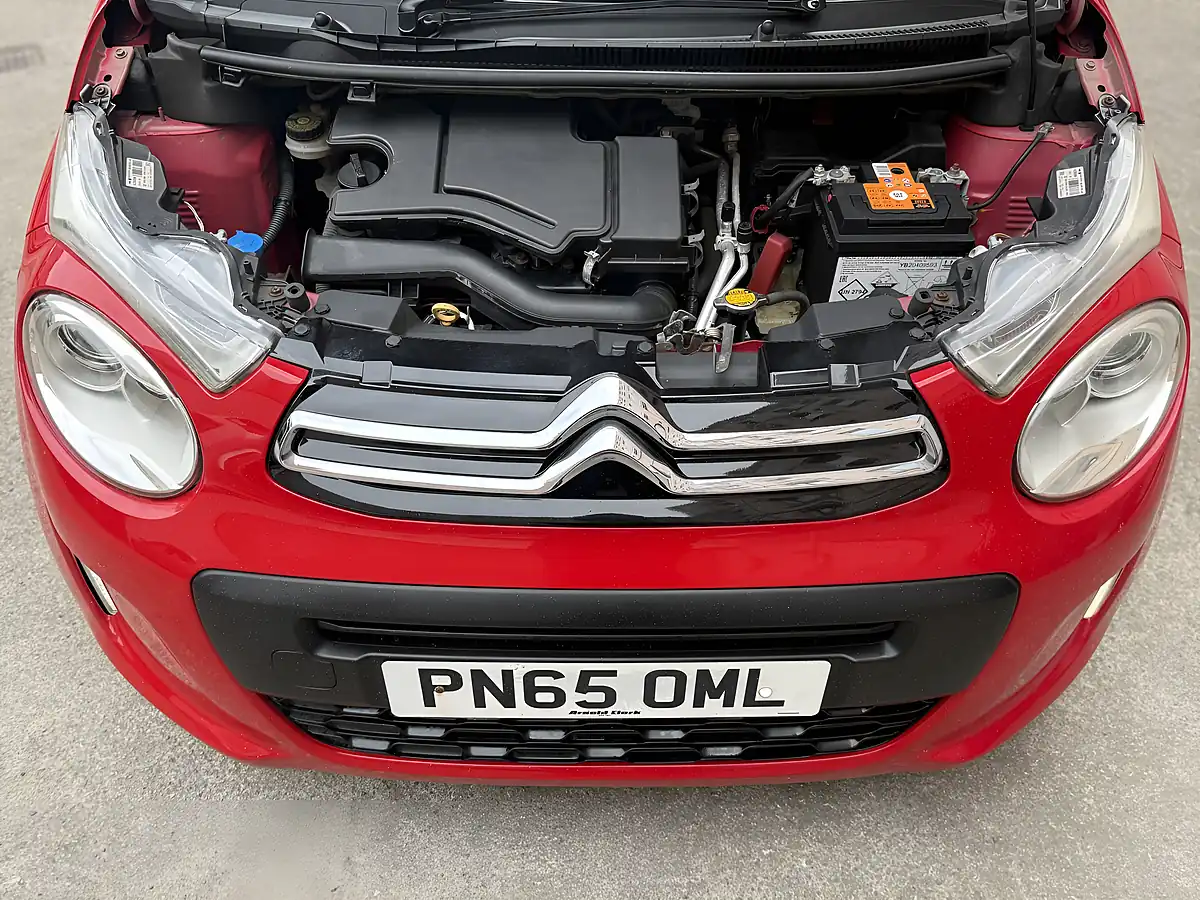 Used 2015 Citroen C1 Feel Red - Interior and Exterior details 7