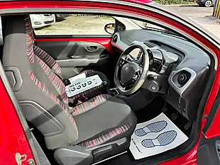 Used 2015 Citroen C1 Feel Red - Interior and Exterior details 15