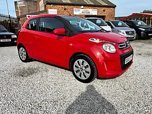 Used 2015 Citroen C1 Feel Red - Interior and Exterior details 3