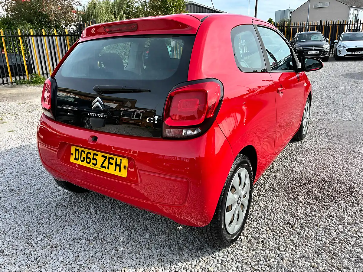 Used 2015 Citroen C1 Feel Red - Interior and Exterior details 6