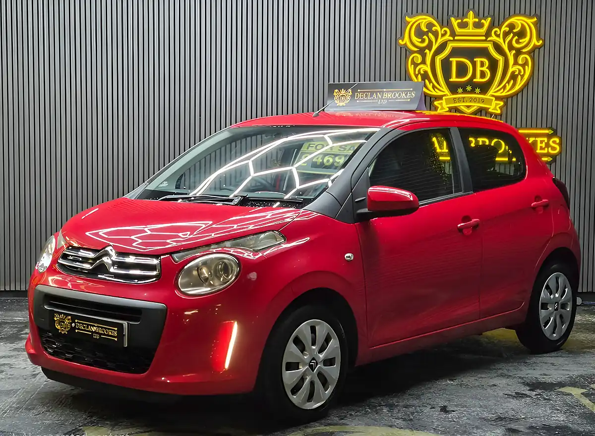 Used 2015 Citroen C1 Feel Red - Interior and Exterior details 7