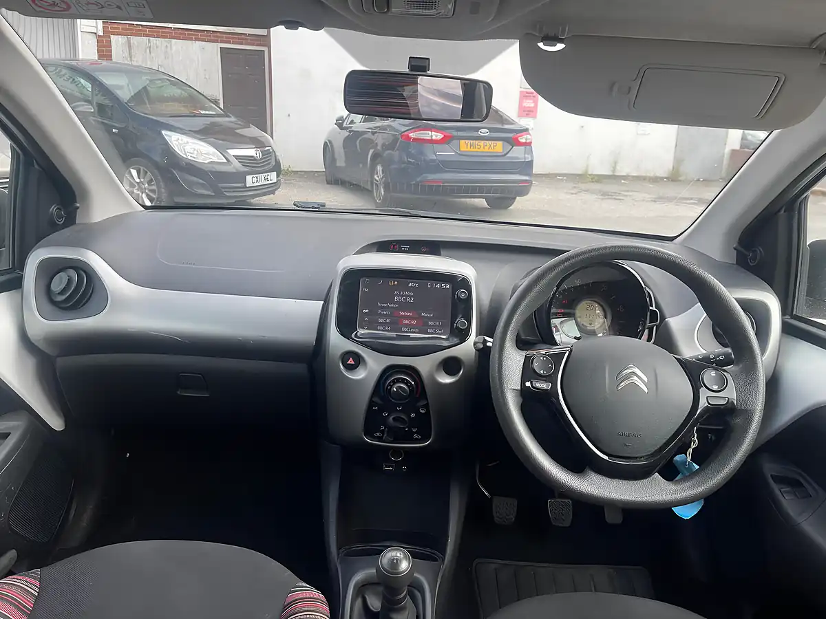 Used 2015 Citroen C1 Feel White - Interior and Exterior details 11