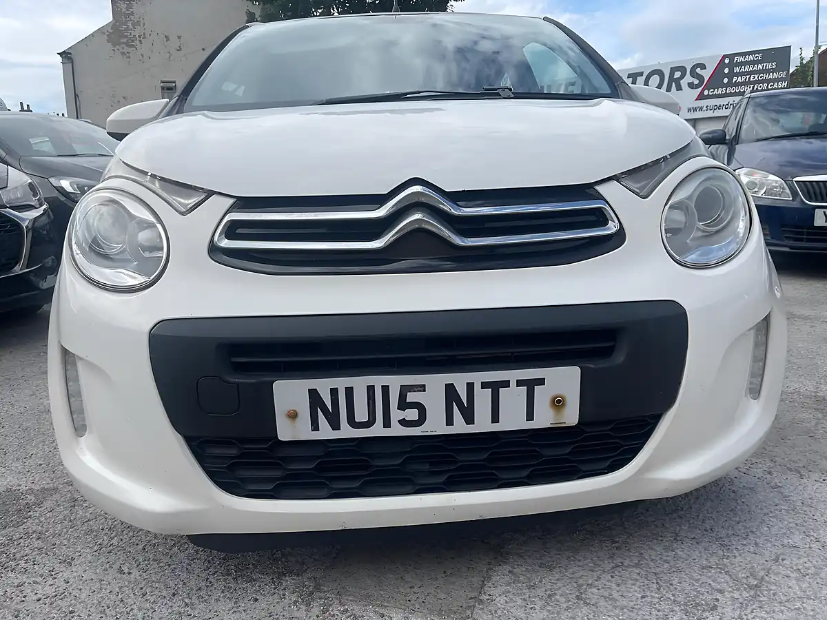 Used 2015 Citroen C1 Feel White - Interior and Exterior details 2
