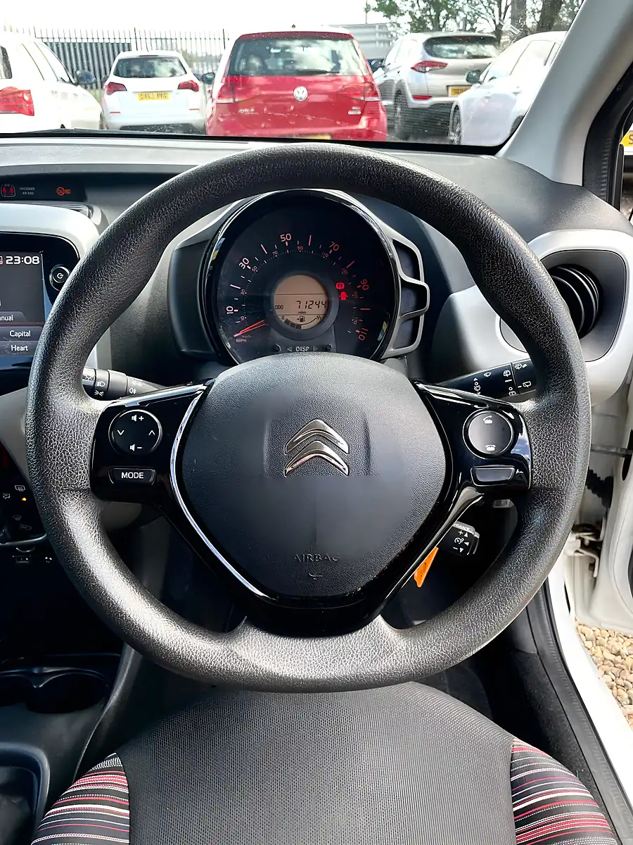 Used 2015 Citroen C1 Feel White - Interior and Exterior details 15