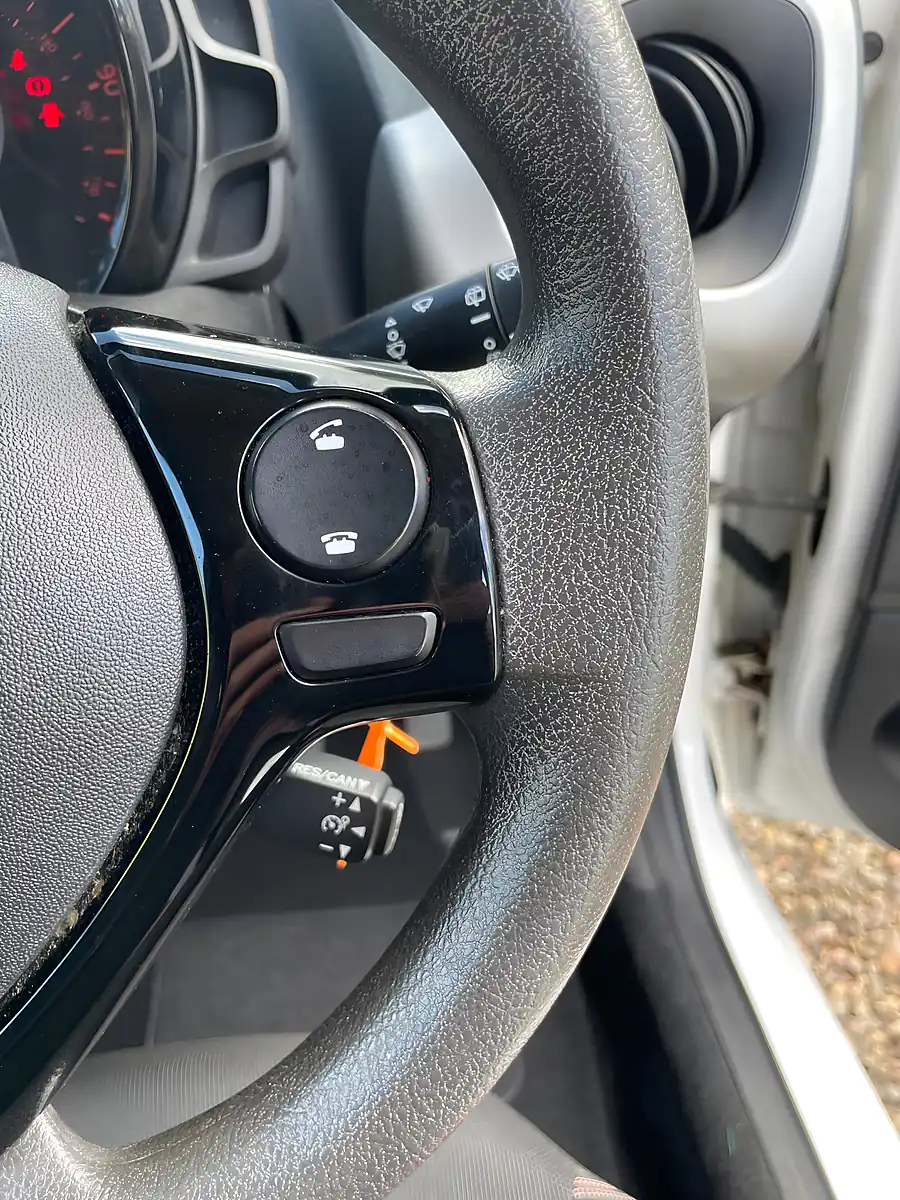 Used 2015 Citroen C1 Feel White - Interior and Exterior details 18