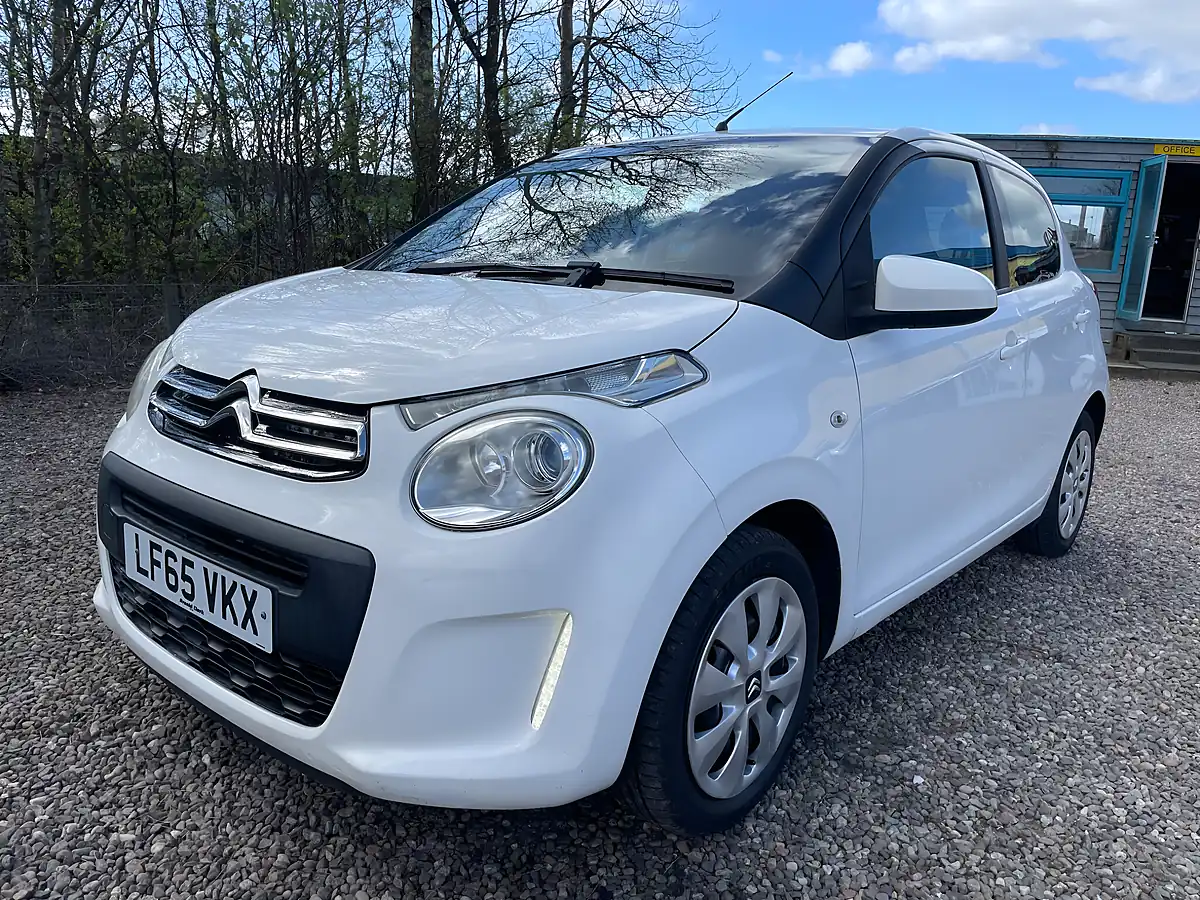 Used 2015 Citroen C1 Feel White - Interior and Exterior details 2