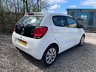 Used 2015 Citroen C1 Feel White - Interior and Exterior details 3