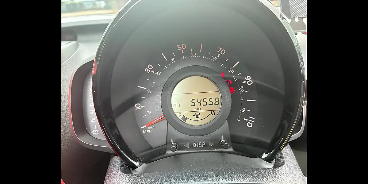 Used 2015 Citroen C1 Flair Airscape Black - Interior and Exterior details 10