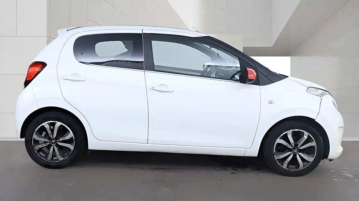 Used 2015 Citroen C1 Flair Airscape White - Interior and Exterior details 6