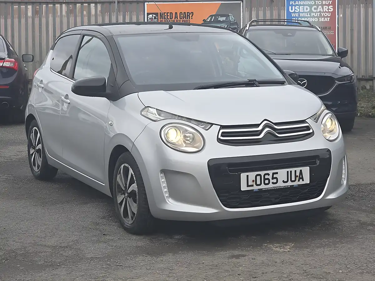 Used 2015 Citroen C1 Flair Grey - Front View
