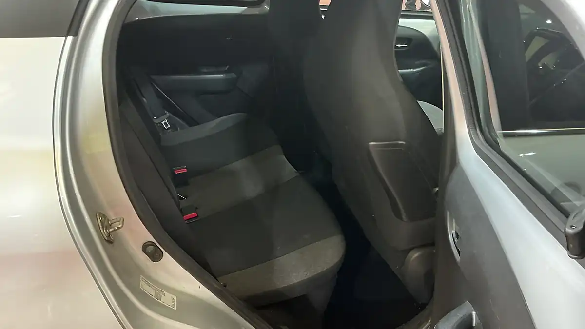 Used 2015 Citroen C1 Flair Grey - Interior and Exterior details 20