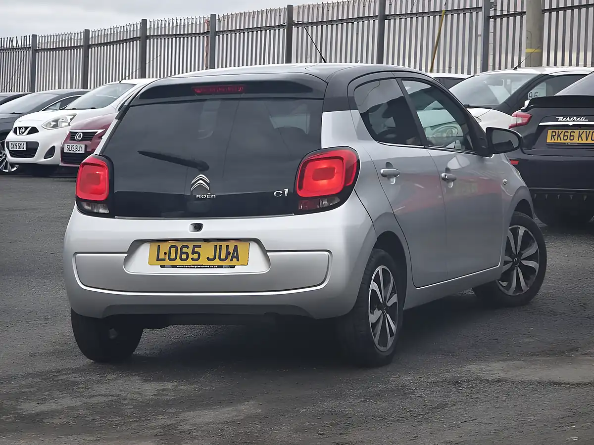 Used 2015 Citroen C1 Flair Grey - Interior and Exterior details 3