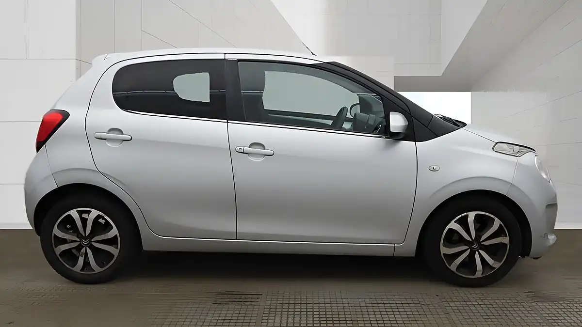 Used 2015 Citroen C1 Flair Grey - Interior and Exterior details 6