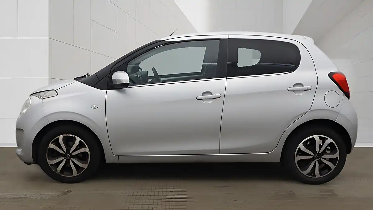Used 2015 Citroen C1 Flair Grey - Interior and Exterior details 7