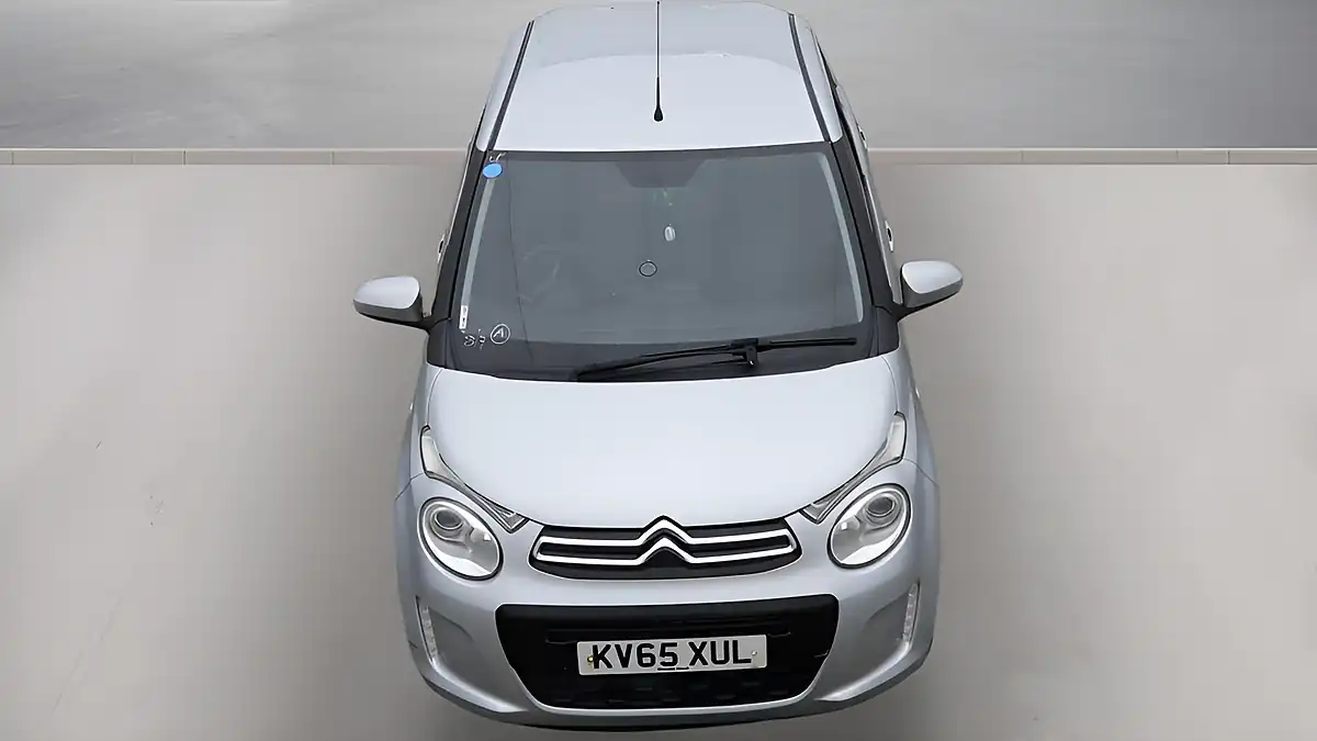 Used 2015 Citroen C1 Flair Grey - Interior and Exterior details 8