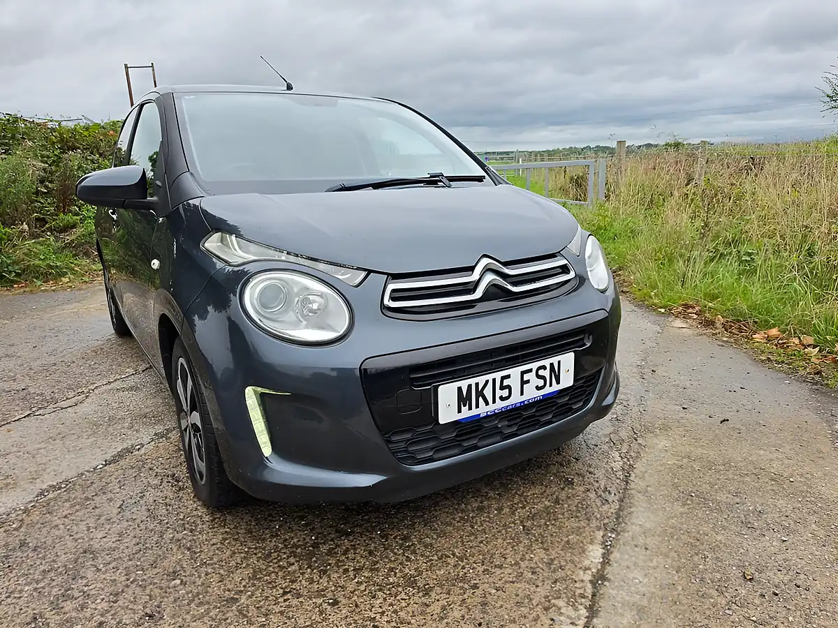 Used 2015 Citroen C1 Flair Grey - Front View