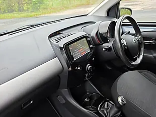 Used 2015 Citroen C1 Flair Grey - Interior and Exterior details 14