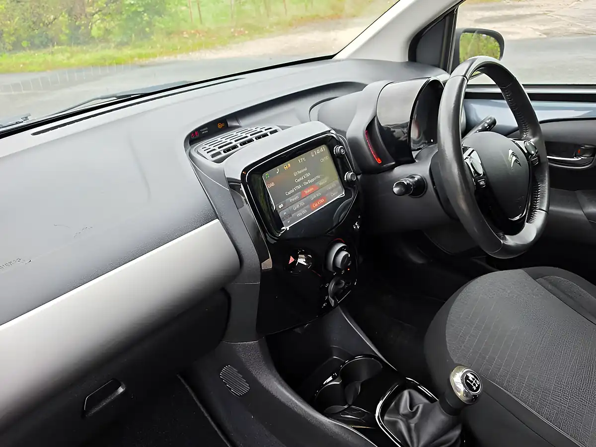 Used 2015 Citroen C1 Flair Grey - Interior and Exterior details 14