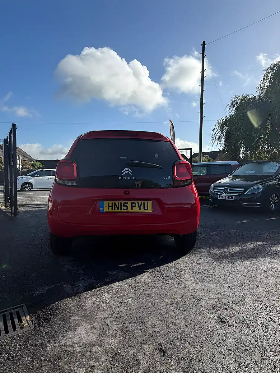 Used 2015 Citroën C1 Flair Red - Interior and Exterior details 6